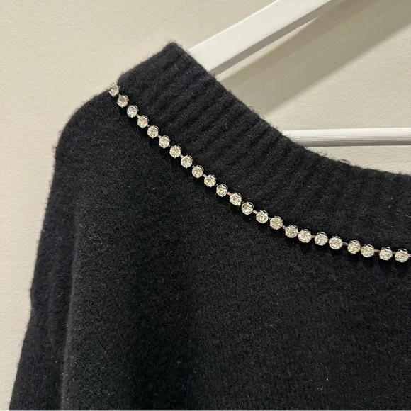 Express Rhinestone Bow Embellished Convertible Sweater Black Holiday New Years - Picture 11 of 15